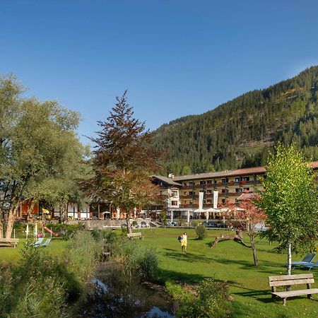 Lacus Hotel Am See Вайсензее Экстерьер фото